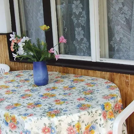 Holiday Balatonmariafurdo 01 *